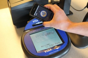 Apple projeterait de mettre une puce NFC dans l’iPhone 5