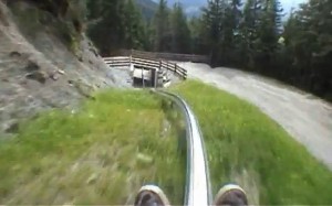 Avec la luge d’été, on a peut-être trouvé la solution pour remplir les stations de ski en été