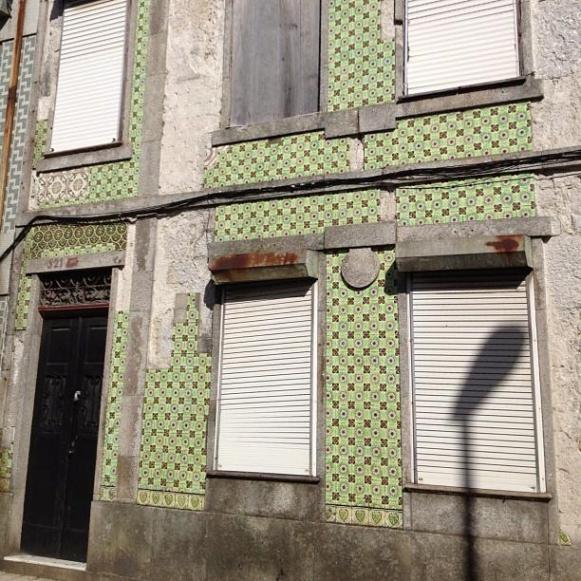 Porto maisons recouvertes de mosaïques de carrelage