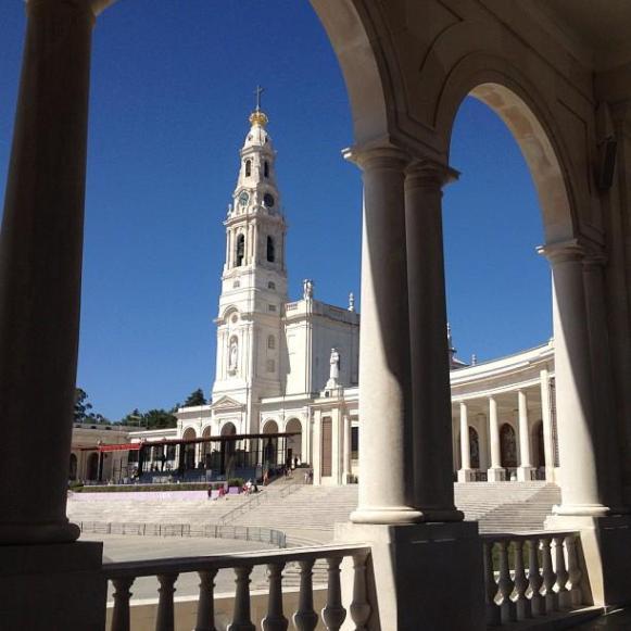 sanctuaire de Fatima basilique néoclassique
