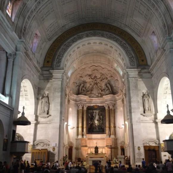 sanctuaire de Fatima basilique néoclassique