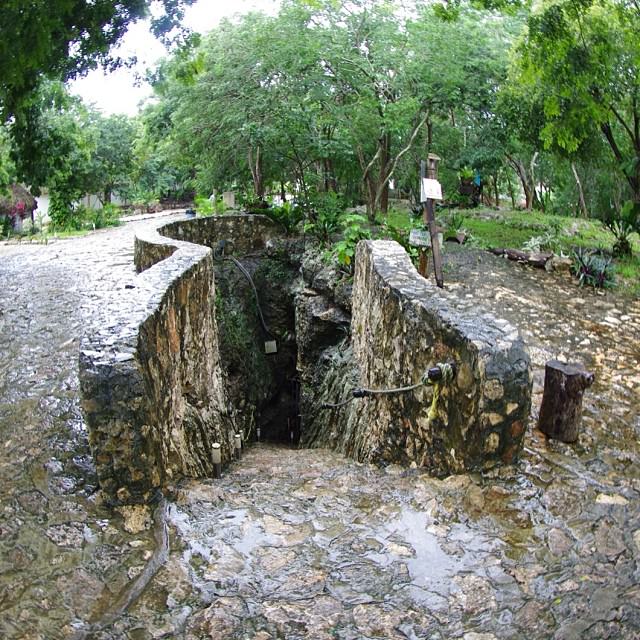 Cenotes Dzitnup Xkeken