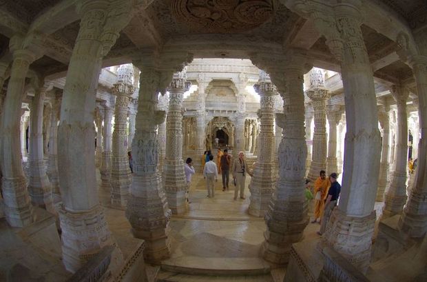 2014-03-13 Inde Temple Ranakpur Adinatha