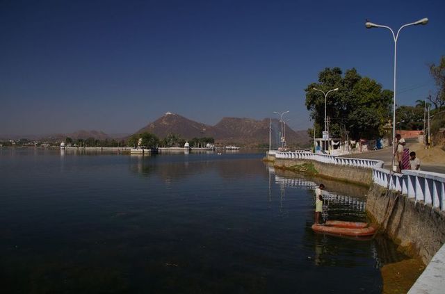 2014-03-14 Inde Udaipur lac Fateh Sagar