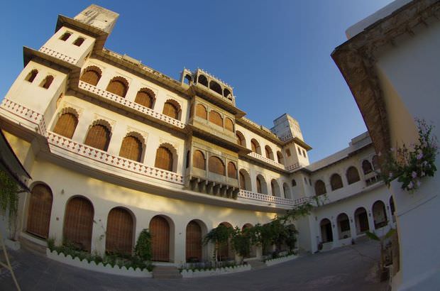 2014-03-15 Inde Castle Bijaipur