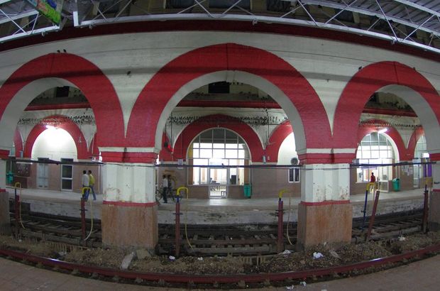 2014-03-20 Inde Toundla Gare Train