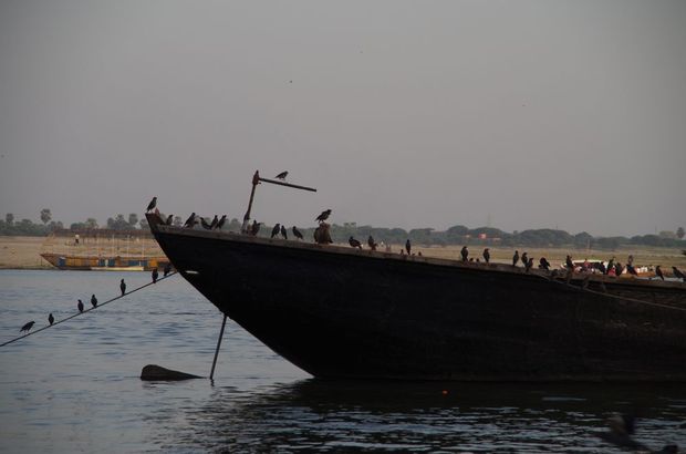 2014-03-21 Inde Varanasi Boat Tour Ghats