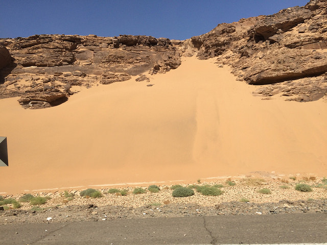 2014-11-11 Egypte Route Desert MarsaAlam Edfu