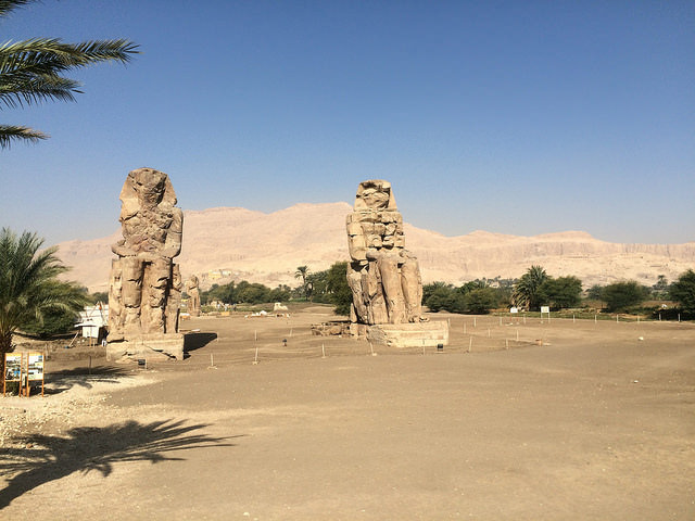 2014-11-12 Egypte Louxor Colosses Memnon