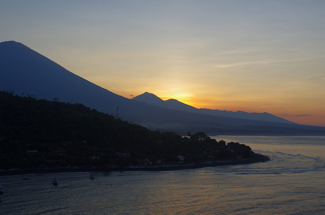 2015-05-08 Bali Sunset Mont Agung