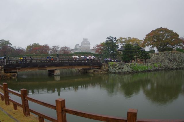 Japon - Himeji Chateau Pluie